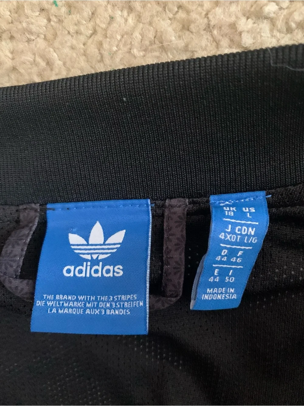 Men’s Vintage ADIDAS ORIGINALS TREFOIL Zip Track Jacket size L